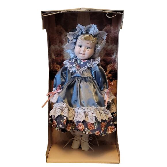 Treasured Memories 12" Porcelain Doll 1991 Special Edition ACM in Original Box - Picture 5 of 16